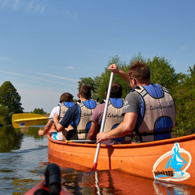 Herrliches Wetter für eine Kanutour auf der Lahn